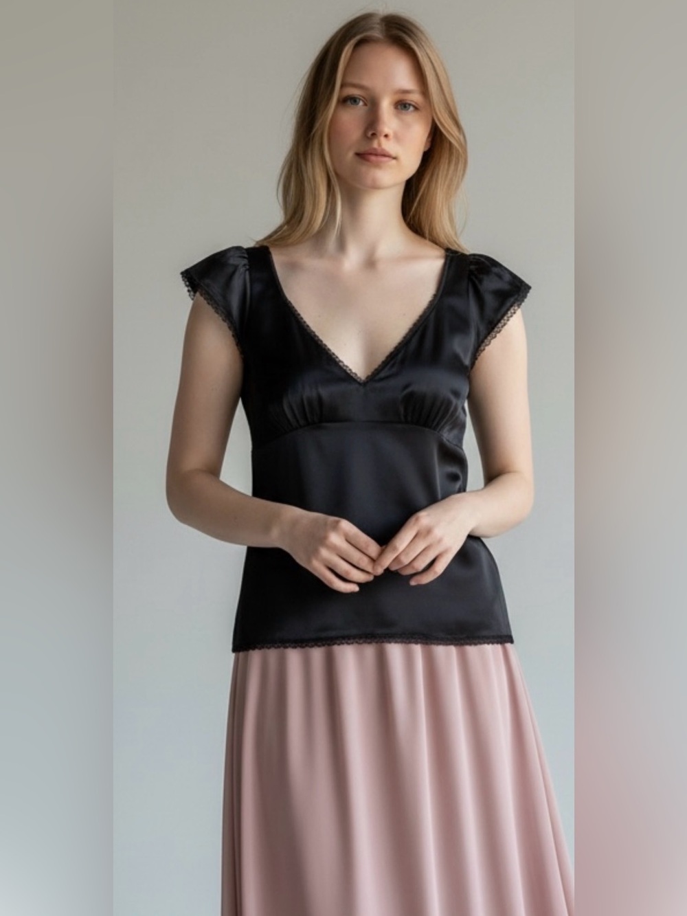 Wilfred 100% Silk Black Lace Trim Puff Sleeve Blouse Tie Back Size Medium